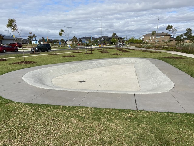 Truganina Skatepark (Westbrook Estate Central Park)