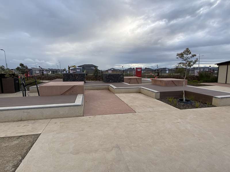 Truganina Skatepark (Freshbrook Avenue)