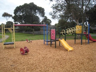 Turkeith Crescent Playground, Croydon North