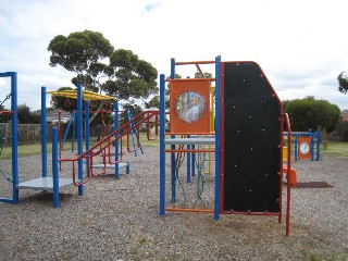 V.L. Hearn Reserve Playground, Neal Court, Altona North