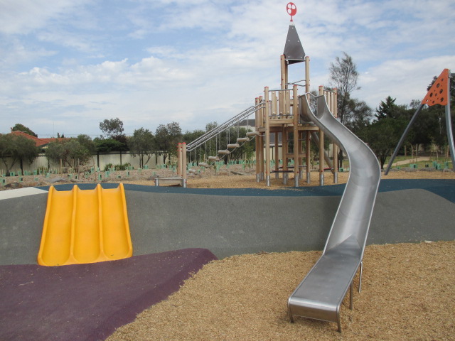 Verona Drive Playground, Keilor Lodge