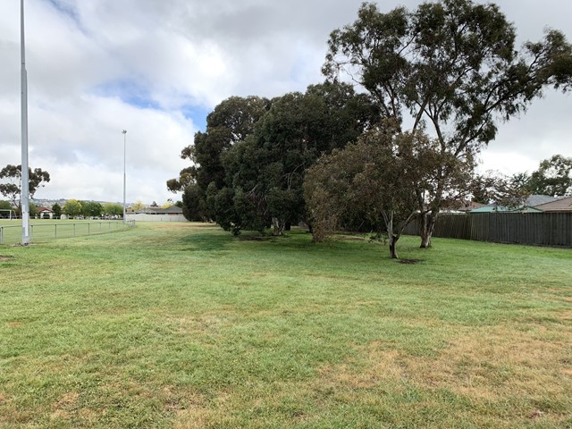 Vic Foster Reserve Dog Off Leash Area (Craigieburn)