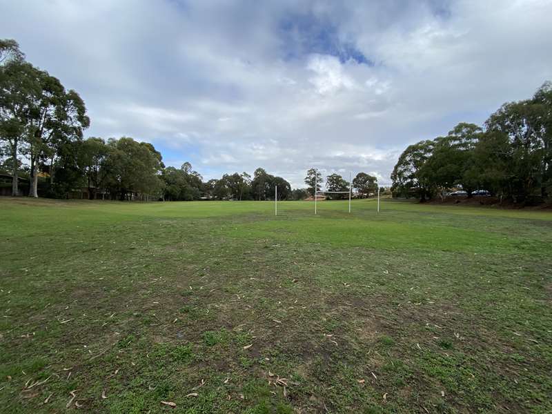 Viewbank Reserve Dog Off Leash Area (Viewbank)