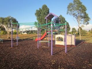 The Village Green Playground, Sunbury