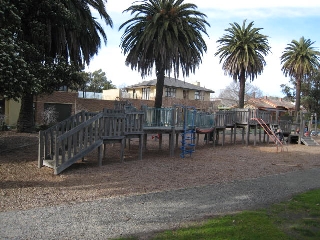 Viva Street Playground, Malvern