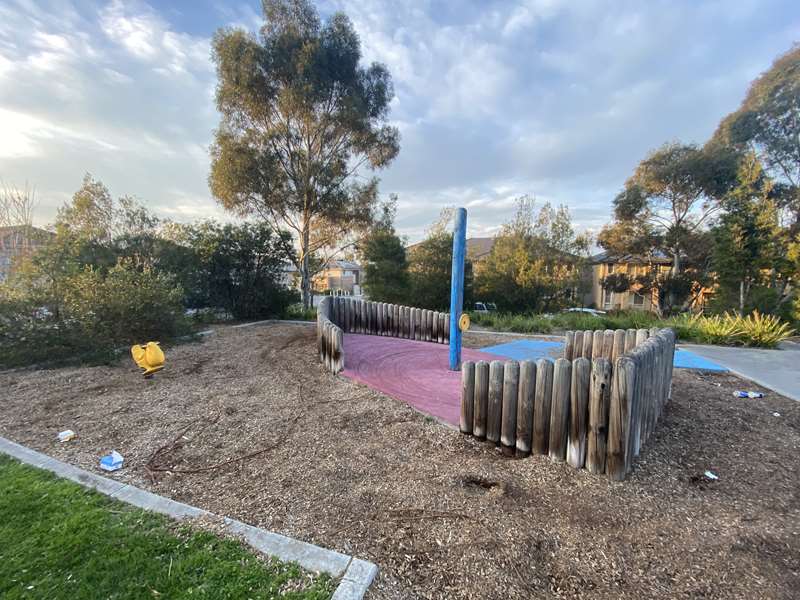 Voyager Way Reserve Playground, Barrier Reef Circuit, Endeavour Hills