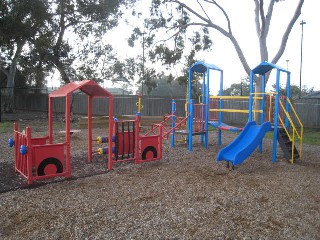 W. L Simpson Reserve Playground, Fewster Road, Hampton