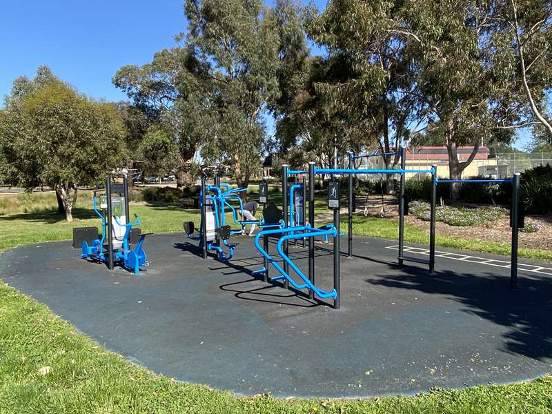 Wallan Skatepark Outdoor Gym (Wallan)