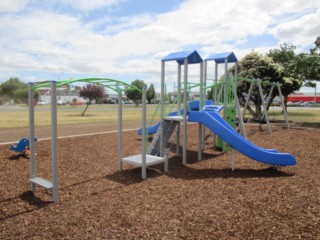 Walton Street Playground, Wendouree