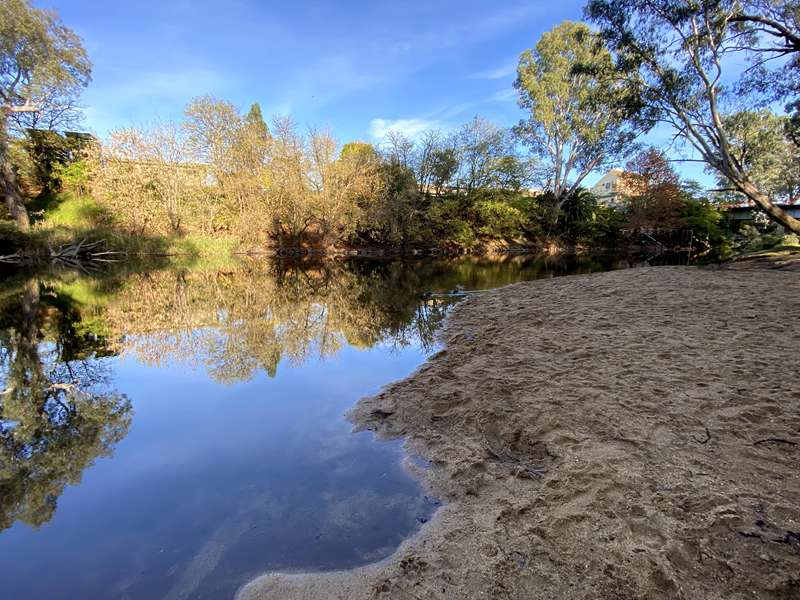 Wangaratta - Frank Garth Reserve Beach