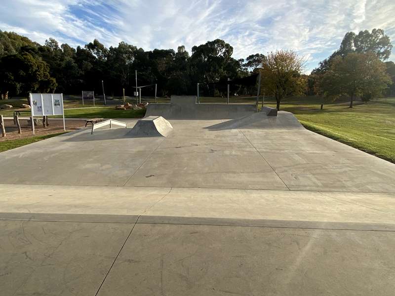 Wangaratta Skatepark (Mitchell Avenue)