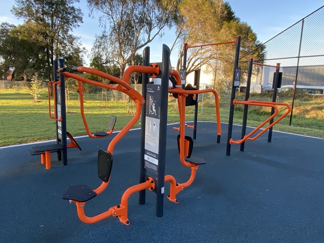 Warner Reserve (South) Outdoor Gym (Springvale)