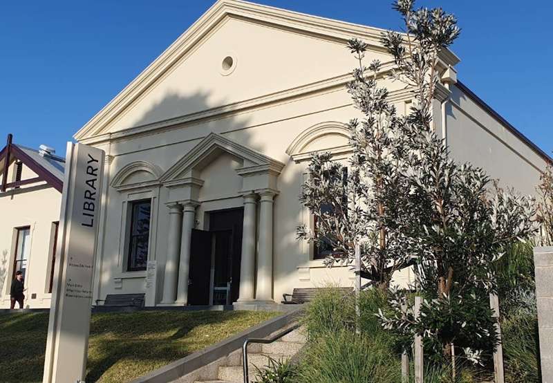 Warrnambool Library and Learning Centre