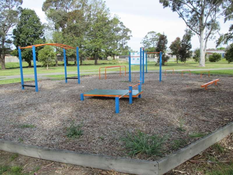 Waterhole Creek Outdoor Gym (Morwell)