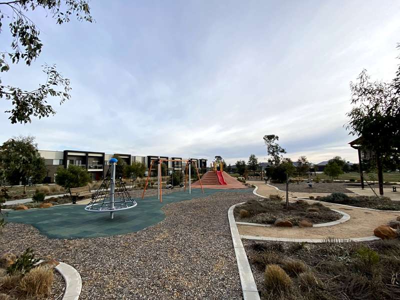 Wedge Tail Drive Playground, Winter Valley