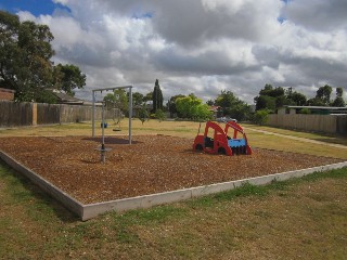 Wentworth Court Playground, Sunbury