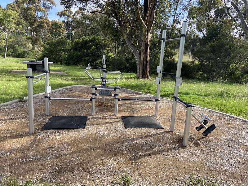 Westmeadows Reserve Outdoor Gym (Westmeadows)