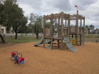 White Gum Drive Playground, Hamlyn Heights