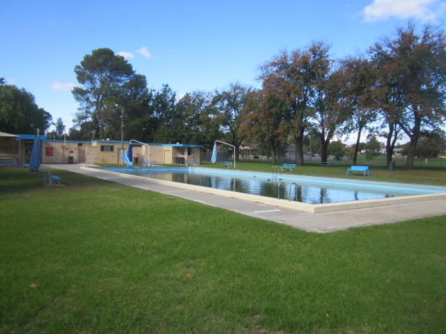 Bendigo - White Hills Outdoor Swimming Pool
