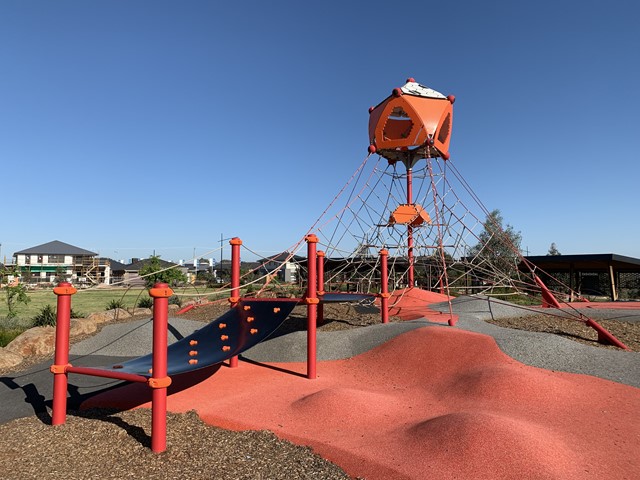 Wiltshire Boulevard Reserve Playground, Wiltshire Boulevard, Thornhill Park