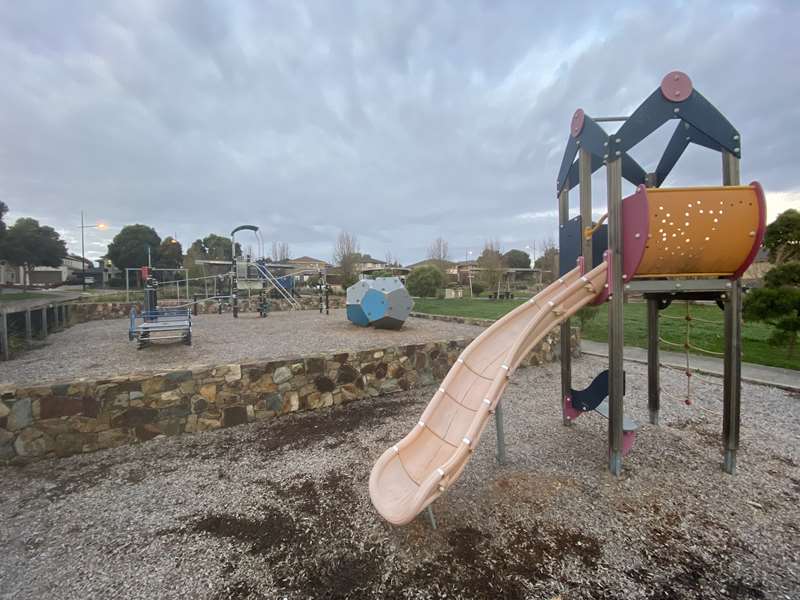 Worcester East Park Playground, Worcester Crescent, Bundoora