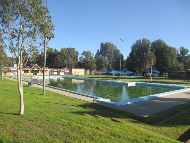 Yarrawonga Outdoor Swimming Pool