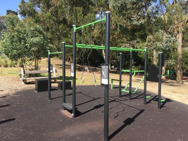 Yarrunga Reserve Outdoor Gym (Croydon Hills)