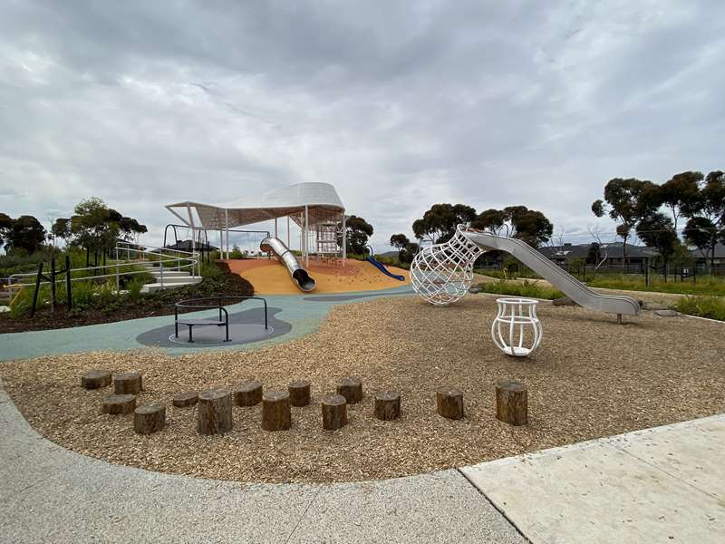 Tributary Street Park Playground, Zippy Circuit, Tarneit